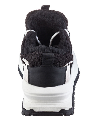 606877-6 Кроссовки