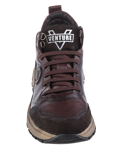 013.739 В  Ботинки