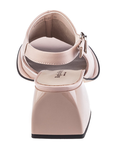 D15501FN-6124 Босоножки