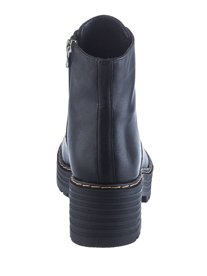 225813-6 Ботинки